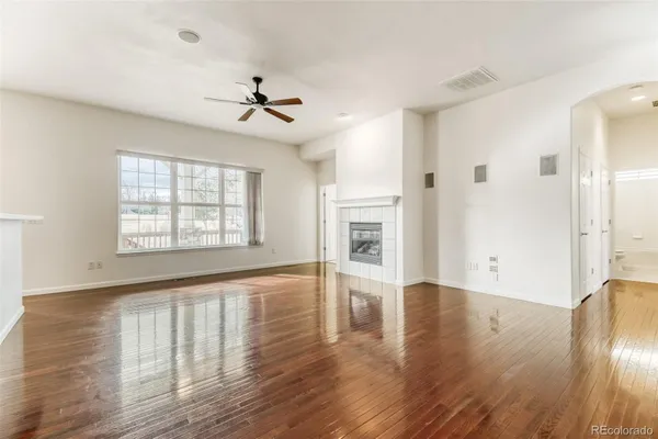 Property Slideshow image 3 of 35 | 4112 centennial dr, Broomfield, CO, 80023