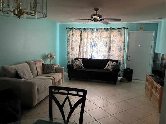 Property Slideshow image 3 of 15 | 5247 81st st n apt 18, Saint Petersburg, FL, 33709