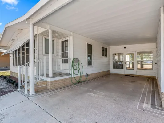 Property Slideshow image 3 of 32 | 920 saint andrews blvd, Lady Lake, FL, 32159