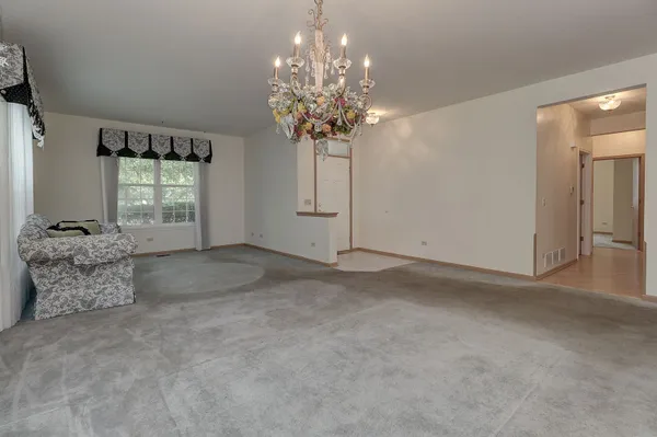 Property Slideshow image 3 of 30 | 728 holland ln, Romeoville, IL, 60446