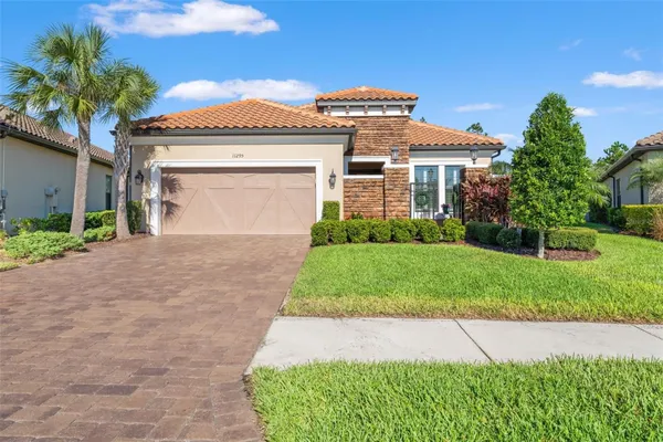 Property Slideshow image 3 of 76 | 11295 juglans dr, Odessa, FL, 33556