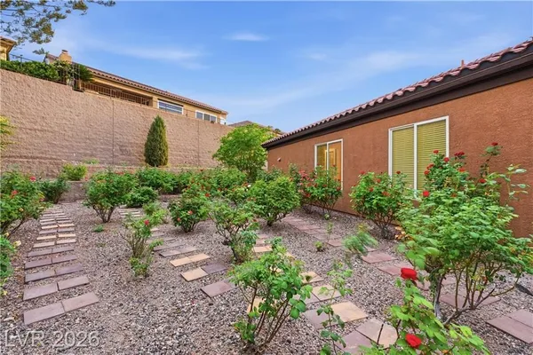 Property Slideshow image 3 of 61 | 2201 hudson falls ct, Henderson, NV, 89044