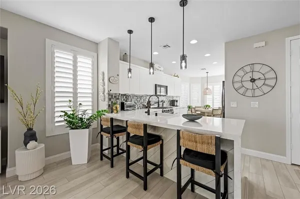 Property Slideshow image 2 of 74 | 10232 roma madre ave, Las Vegas, NV, 89135