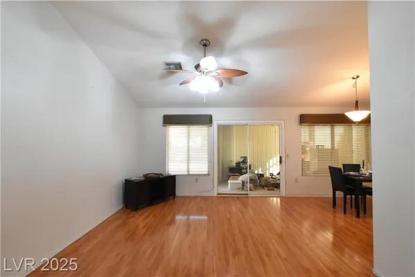 Property Slideshow image 3 of 29 | 2412 springridge dr, Las Vegas, NV, 89134
