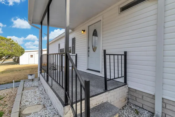 Property Slideshow image 2 of 45 | 1631 foxway dr, Lakeland, FL, 33810