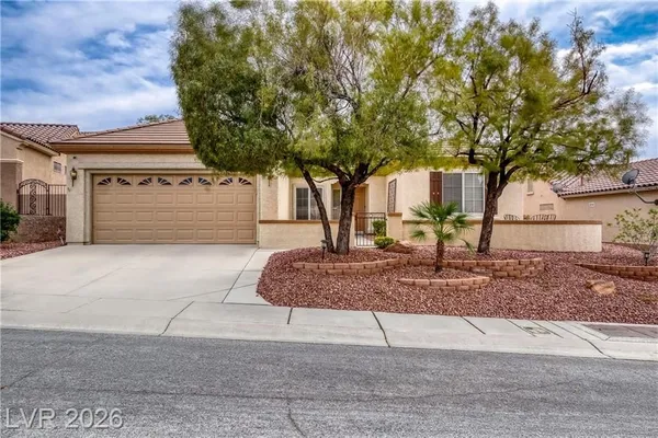 Property Slideshow image 2 of 25 | 1684 wellington springs ave, Henderson, NV, 89052