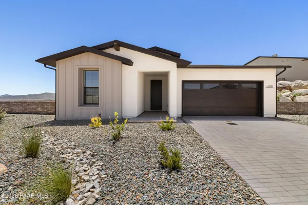 Property Slideshow image 2 of 42 | 1331 rockwood dr, Prescott, AZ, 86305