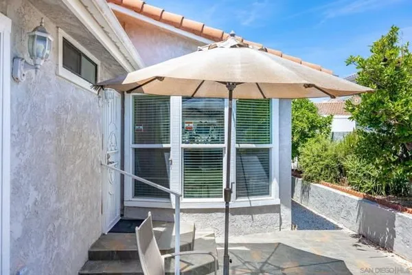 Property Slideshow image 3 of 29 | 2010 w san marcos blvd 90, San Marcos, CA, 92078