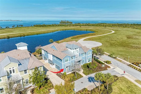 Property Slideshow image 2 of 100 | 226 sapphire lake dr 201, Bradenton, FL, 34209