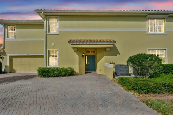 Property Slideshow image 2 of 53 | 1324 emerald dunes dr, Sun City Center, FL, 33573