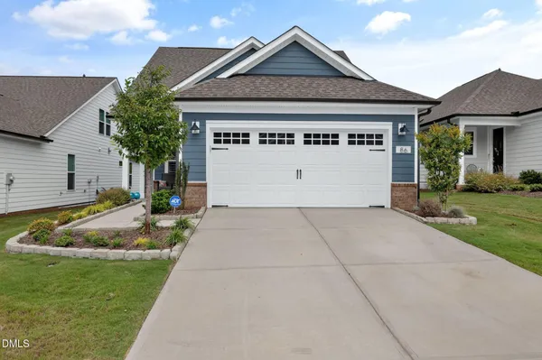 Property Slideshow image 2 of 58 | 86 shadowbrook trl, Clayton, NC, 27520