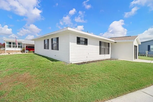 Property Slideshow image 3 of 42 | 3250 pebble bend dr, Lakeland, FL, 33810
