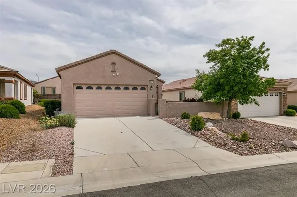Property Slideshow image 2 of 38 | 2567 eclipsing stars dr, Henderson, NV, 89044