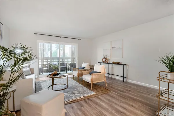 Property Slideshow image 3 of 43 | 680 s alton way 1b, Denver, CO, 80247