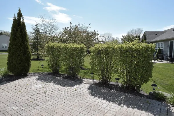 Property Slideshow image 3 of 17 | 11339 bellflower ln, Huntley, IL, 60142