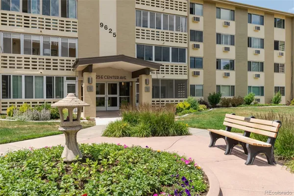 Property Slideshow image 2 of 32 | 9625 e center ave 8a, Denver, CO, 80247