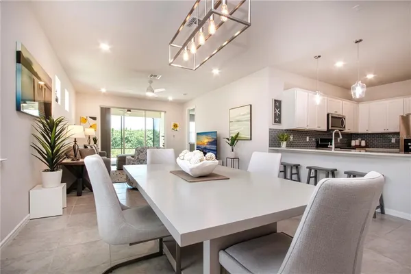 Property Slideshow image 2 of 75 | 8427 ocean tides cv, Parrish, FL, 34219