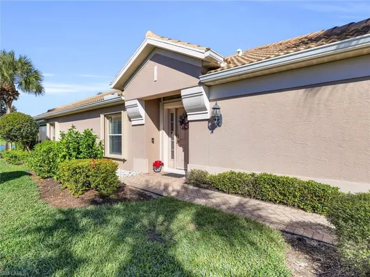 Property Slideshow image 3 of 49 | 10032 majestic ave, Fort Myers, FL, 33913
