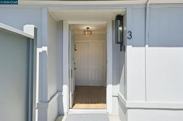 Property Slideshow image 2 of 34 | 1109 golden rain rd 3, Walnut Creek, CA, 94595