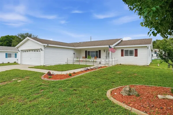 Property Slideshow image 3 of 40 | 9565 se 173rd pl, Summerfield, FL, 34491