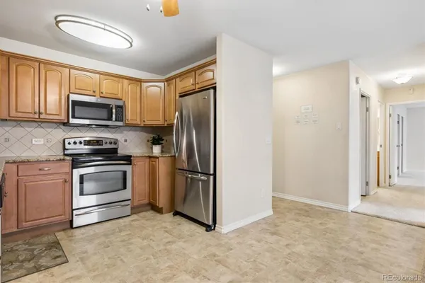 Property Slideshow image 3 of 49 | 9625 e center ave 5a, Denver, CO, 80247