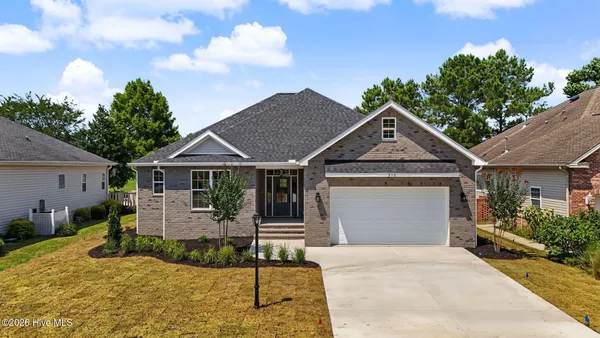 Property Slideshow image 3 of 61 | 216 ravennaside dr, Calabash, NC, 28467