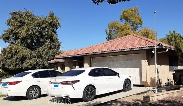 Property Slideshow image 3 of 37 | 1484 pepper tree dr, Hemet, CA, 92545