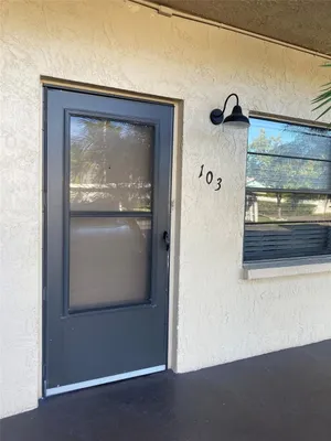 Property Slideshow image 2 of 59 | 5975 n terrace park dr 103, St Petersburg, FL, 33709