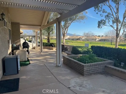 Property Slideshow image 2 of 25 | 1154 fairway oaks ave, Banning, CA, 92220