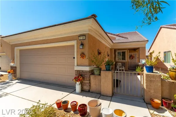 Property Slideshow image 2 of 32 | 2109 bay thrush way, North Las Vegas, NV, 89084