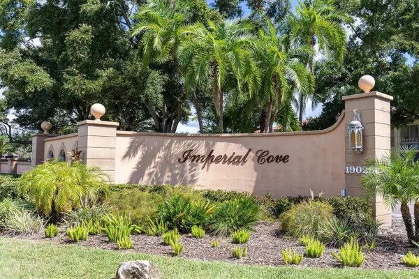 Property Slideshow image 3 of 33 | 19029 us highway 19 n apt 5-1, Clearwater, FL, 33764