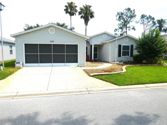 Property Slideshow image 2 of 39 | 751 old oaks ln, Leesburg, FL, 34748