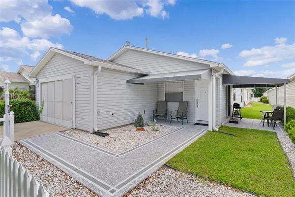 Property Slideshow image 3 of 23 | 16933 se 94th sunnybrook cir, The Villages, FL, 32162