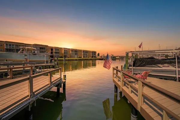 Property Slideshow image 2 of 48 | 144 boca ciega point blvd, St Petersburg, FL, 33708