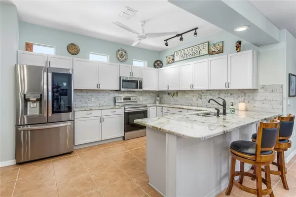 Property Slideshow image 2 of 34 | 8116 sanguinelli rd, Land O Lakes, FL, 34637