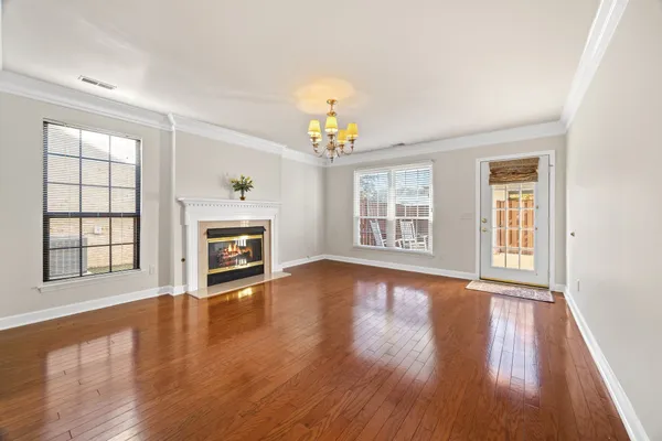 Property Slideshow image 3 of 43 | 6062 sunrise cir, Franklin, TN, 37067