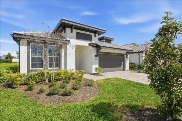 Property Slideshow image 2 of 70 | 17502 savory mist cir, Bradenton, FL, 34211