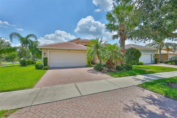 Property Slideshow image 3 of 75 | 16227 cape coral dr, Wimauma, FL, 33598