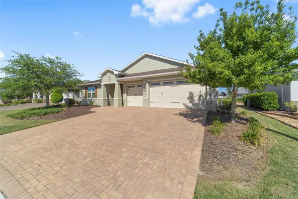 Property Slideshow image 3 of 74 | 8780 sw 93rd cir, Ocala, FL, 34481