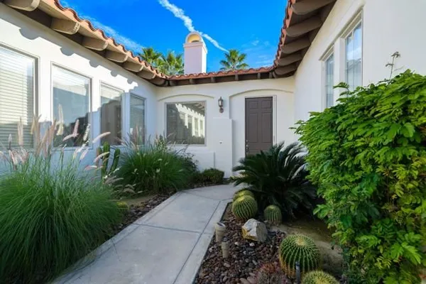 Property Slideshow image 2 of 24 | 57178 medinah, La Quinta, CA, 92253