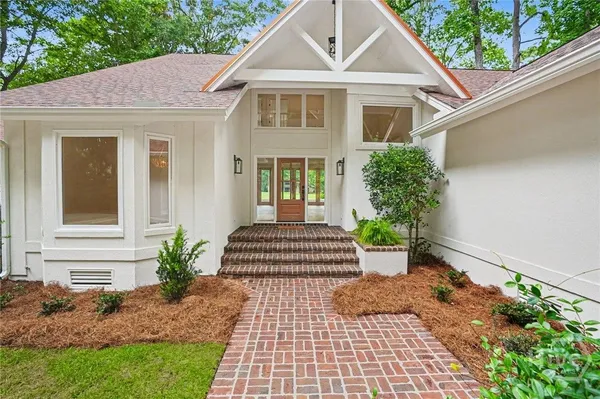 Property Slideshow image 3 of 55 | 6 hardwicke ln, Savannah, GA, 31411