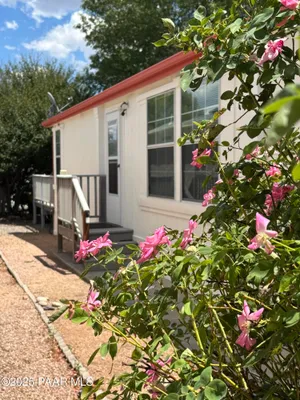 Property Slideshow image 2 of 22 | 547 n vermillion dr, Dewey-Humboldt, AZ, 86327