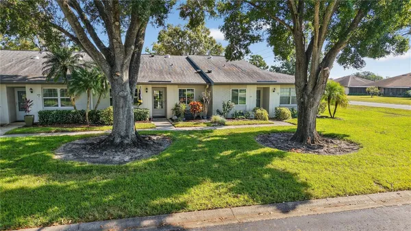 Property Slideshow image 3 of 35 | 839 glen more ct c, Palm Harbor, FL, 34684