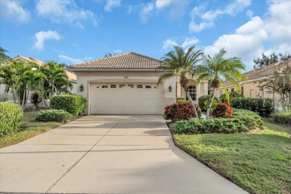 Property Slideshow image 2 of 42 | 7530 birds eye ter, Bradenton, FL, 34203