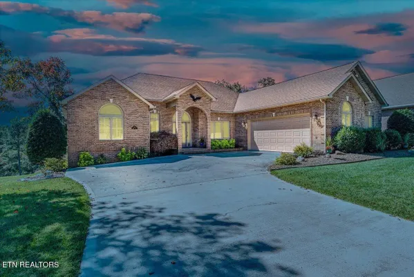 Property Slideshow image 2 of 55 | 108 wewoka way, Loudon, TN, 37774