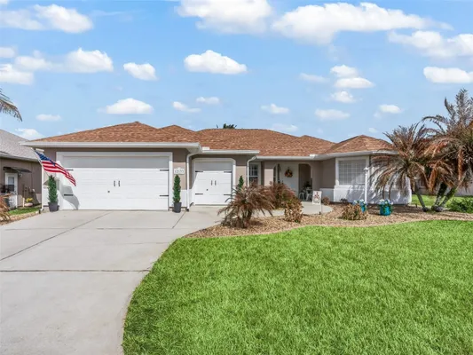 Property Slideshow image 2 of 65 | 12133 se 174th pl, Summerfield, FL, 34491