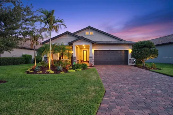 Property Slideshow image 3 of 99 | 6774 chester trl, Bradenton, FL, 34202
