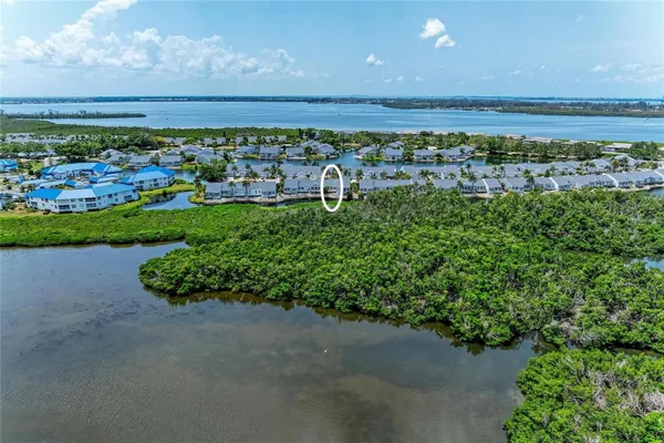 Property Slideshow image 3 of 68 | 1218 spoonbill landings cir, Bradenton, FL, 34209