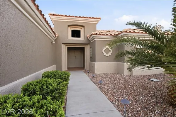 Property Slideshow image 2 of 58 | 2609 high range dr, Las Vegas, NV, 89134