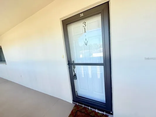 Property Slideshow image 2 of 25 | 19029 us highway 19 n apt 8-31, Clearwater, FL, 33764